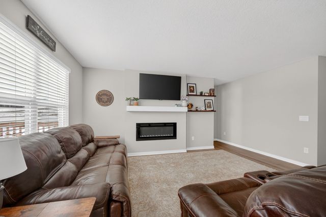 518 Elkhorn Street, Mitchellville, IA 50169
