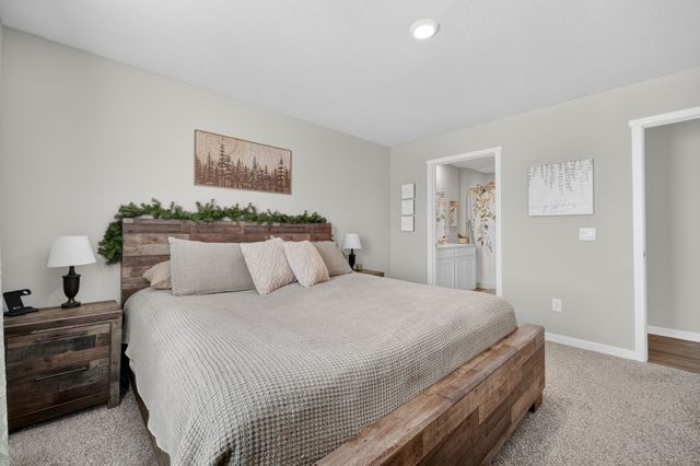 518 Elkhorn Street, Mitchellville, IA 50169