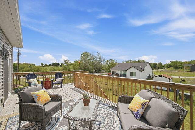 518 Elkhorn Street, Mitchellville, IA 50169