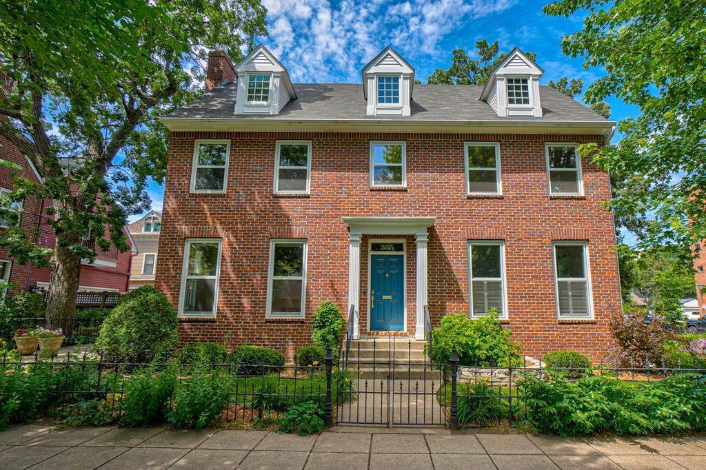 355 Laurel Avenue, Saint Paul, MN 55102