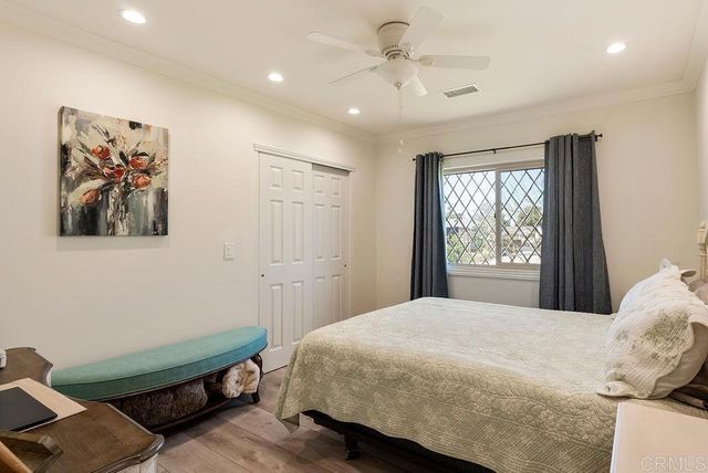 453 W Laurel Avenue, Glendora, CA 91741