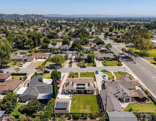 453 W Laurel Avenue, Glendora, CA 91741