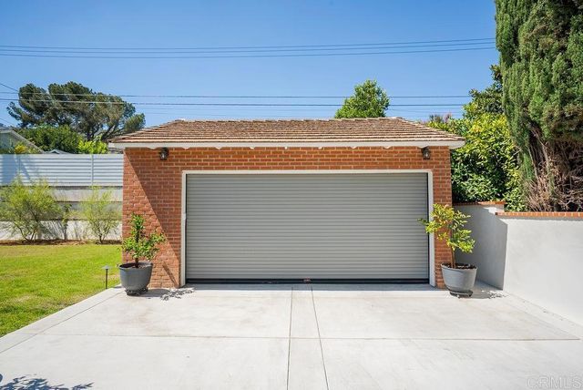 453 W Laurel Avenue, Glendora, CA 91741