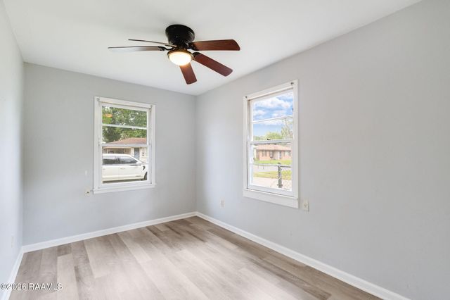 126 Sherwood Drive, Lafayette, LA 70501