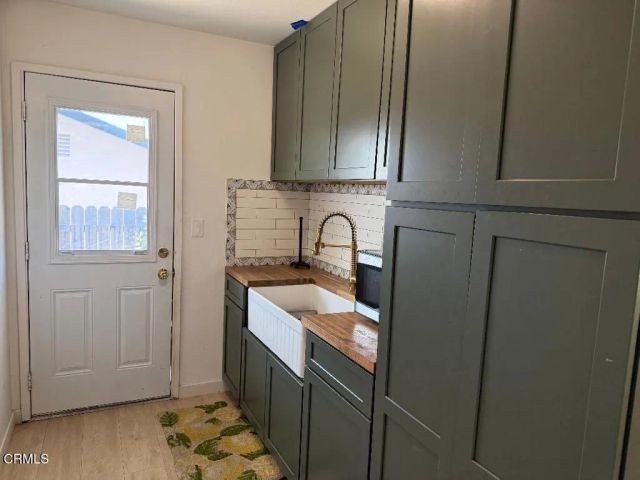 349 Calle Larios, Camarillo, CA 93010