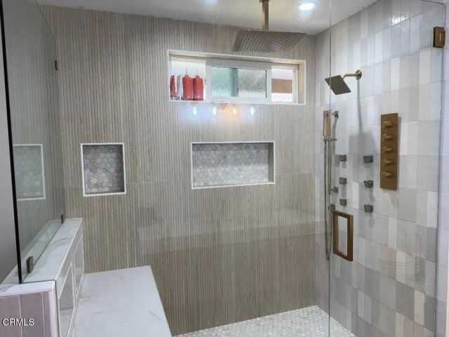 349 Calle Larios, Camarillo, CA 93010