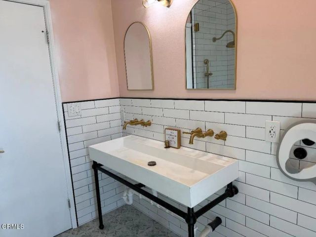 349 Calle Larios, Camarillo, CA 93010