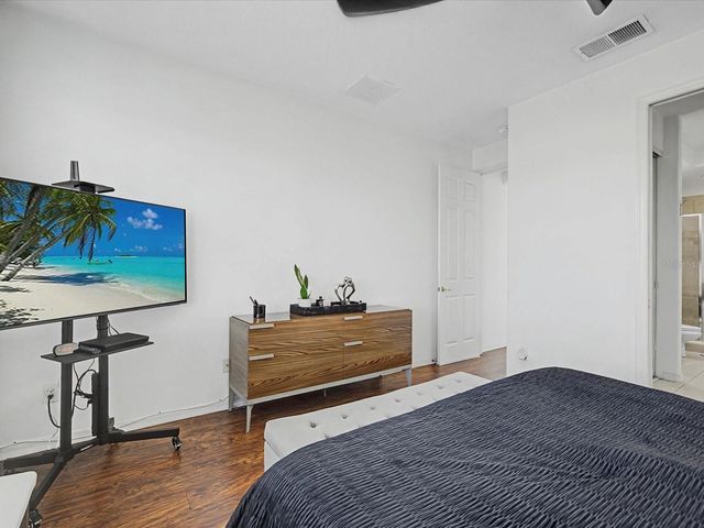 528 WOODLAND TERRACE, Orlando, FL 32828