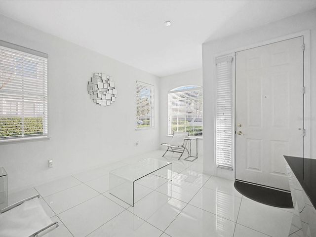 528 WOODLAND TERRACE, Orlando, FL 32828