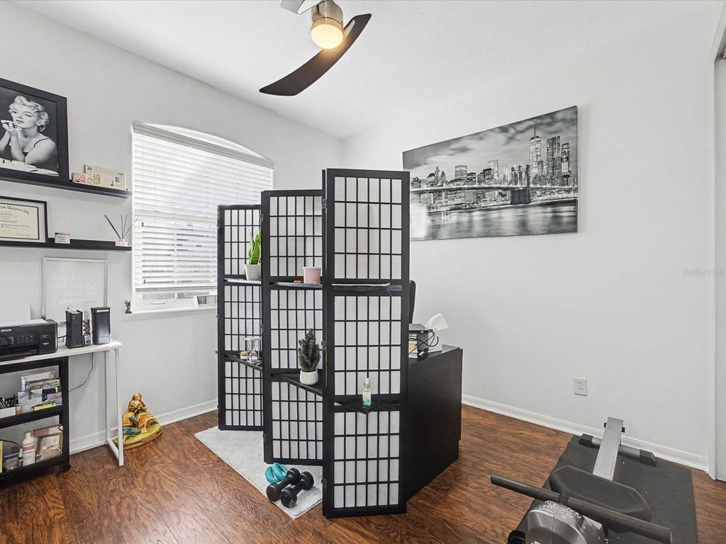 Image 26 of property listing at 528 WOODLAND TERRACE, Orlando, FL 32828