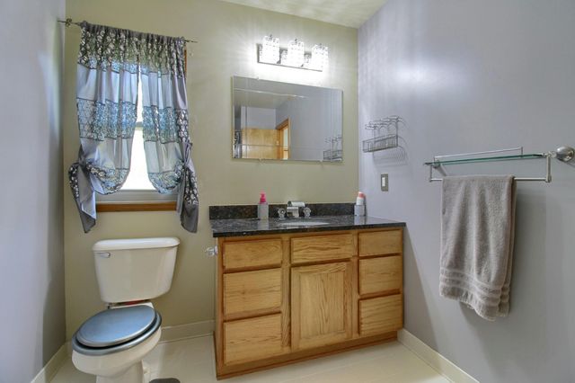 4952 Elmers Turn, Hamburg Twp, MI 48169