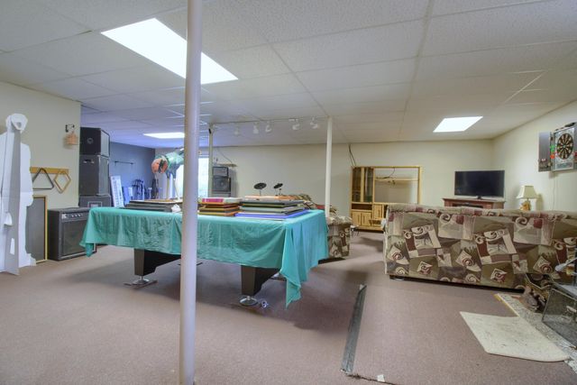 4952 Elmers Turn, Hamburg Twp, MI 48169