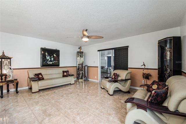 2121 PAPRIKA DRIVE, Orlando, FL 32837