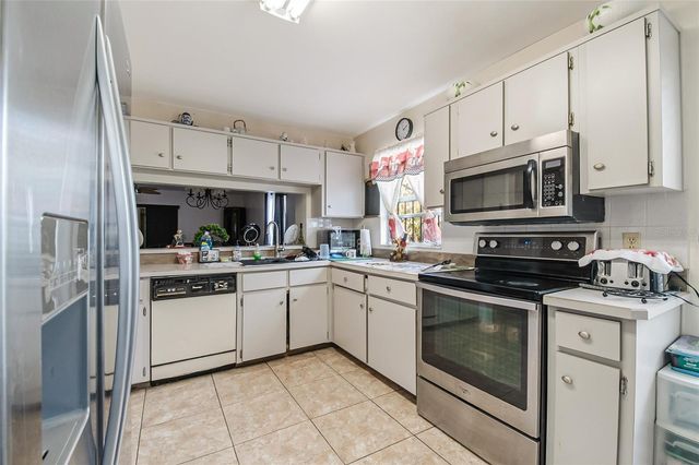 2121 PAPRIKA DRIVE, Orlando, FL 32837