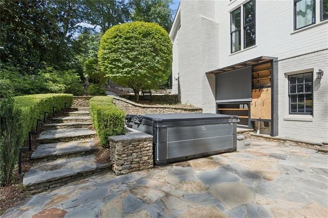 655 Americas Cup Cove, Alpharetta, GA 30005