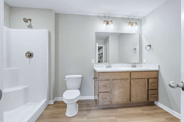 568 Lago Court, Fort Wayne, IN 46818