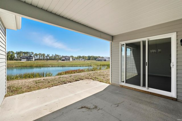 568 Lago Court, Fort Wayne, IN 46818