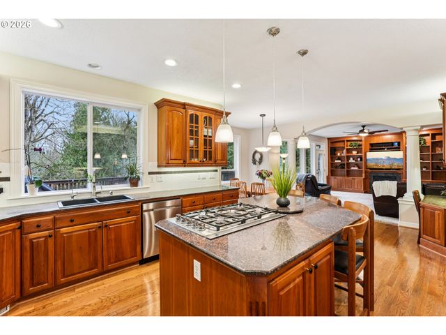 1488 Sw 17TH Ct, Gresham, OR 97080