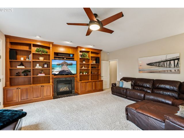 1488 Sw 17TH Ct, Gresham, OR 97080