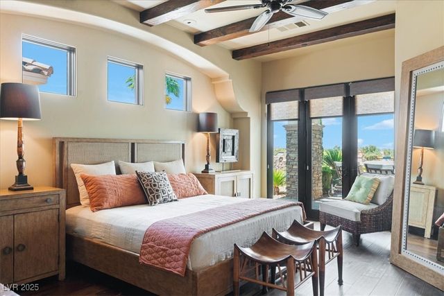 20 Via Paradiso Street, Henderson, NV 89011