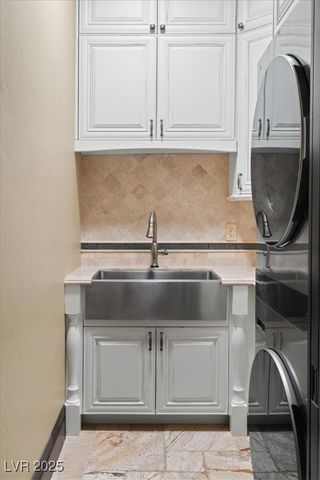 20 Via Paradiso Street, Henderson, NV 89011