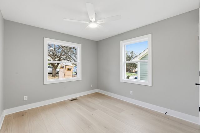 1410 Norvel Ave, Nashville, TN 37216