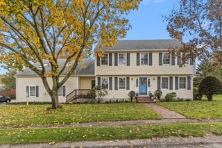 43 Flint Locke Dr, Weymouth, MA 02189