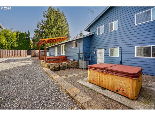 2506 Nw 100TH St, Vancouver, WA 98685