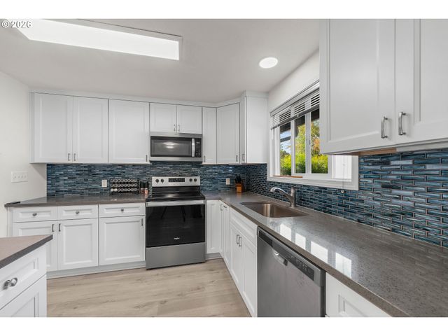 2506 Nw 100TH St, Vancouver, WA 98685