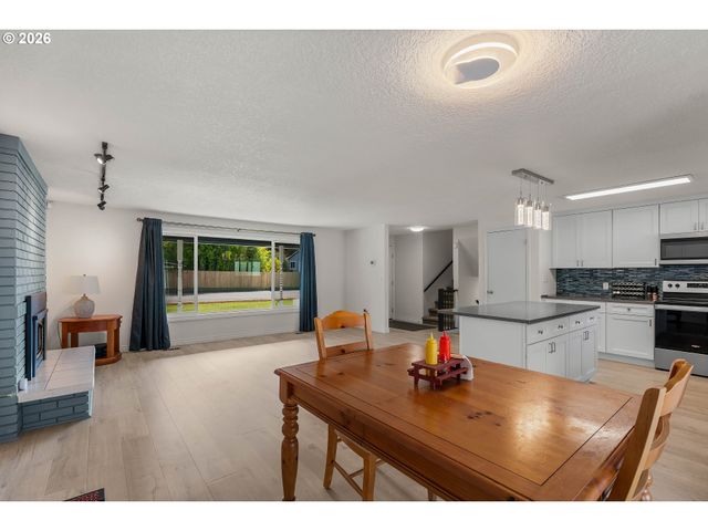 2506 Nw 100TH St, Vancouver, WA 98685