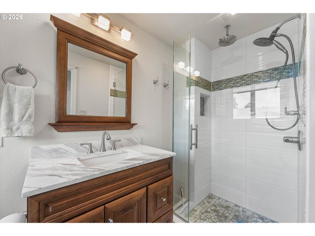 2506 Nw 100TH St, Vancouver, WA 98685