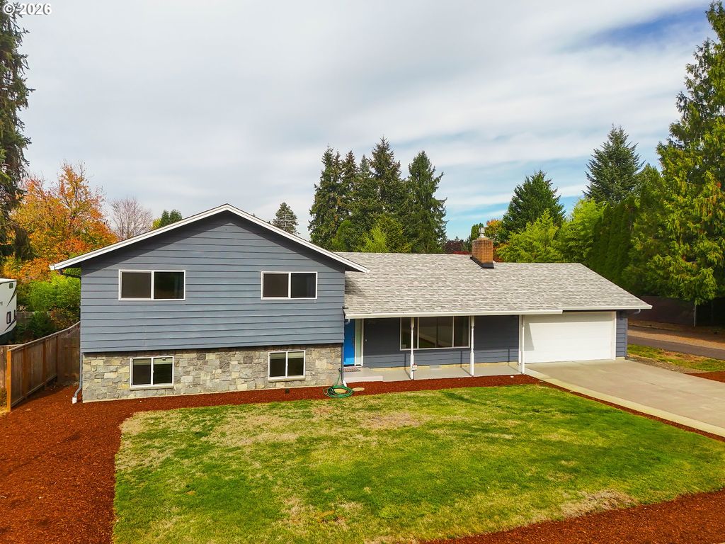 2506 Nw 100TH St, Vancouver, WA 98685