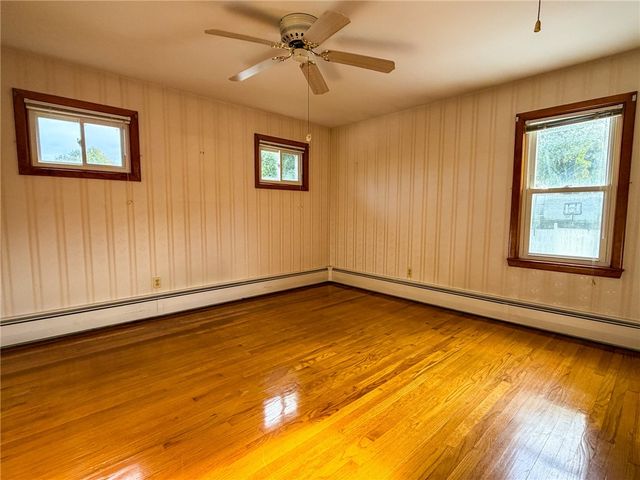 411 Mendon Road, Woonsocket, RI 02895