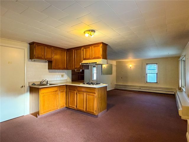 411 Mendon Road, Woonsocket, RI 02895
