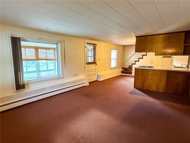 411 Mendon Road, Woonsocket, RI 02895