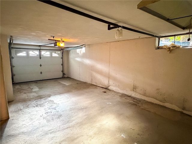 411 Mendon Road, Woonsocket, RI 02895