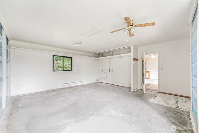 725 N Sunset Drive, Camano Island, WA 98282