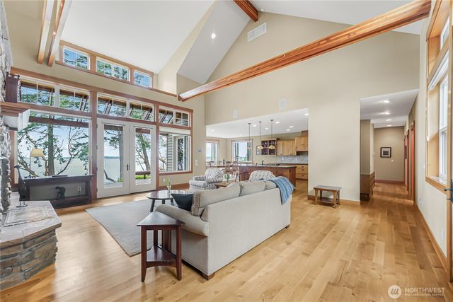 725 N Sunset Drive, Camano Island, WA 98282