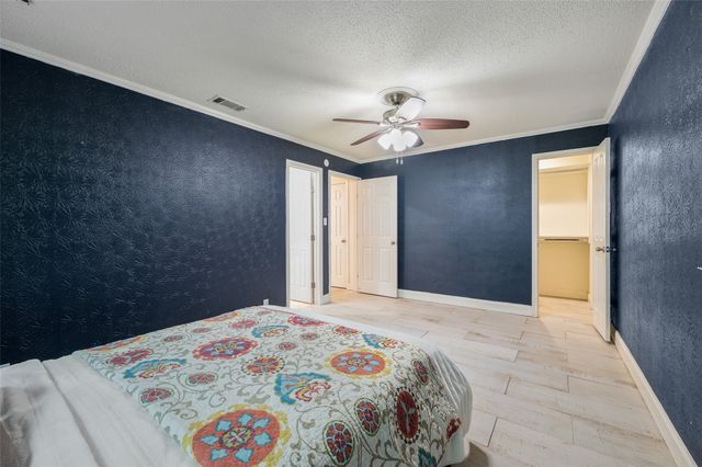 2171 Breezywood Drive, Flower Mound, TX 75022