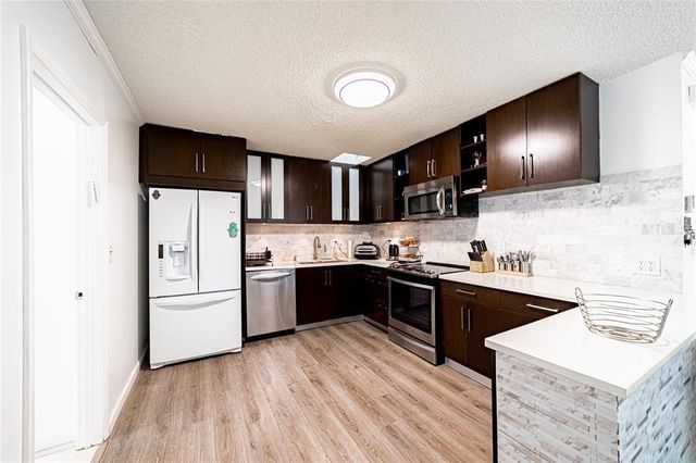 402 Saint Andrews Road 55, Hollywood, FL 33021