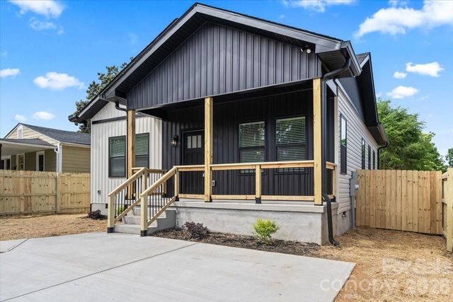 220 Lincoln Street SW, Concord, NC 28025