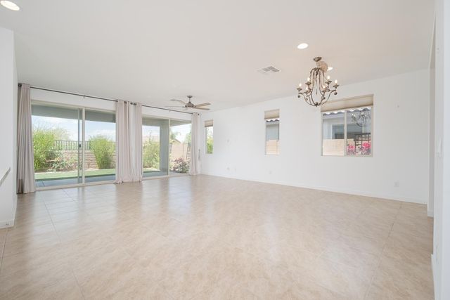 14844 S 179th Avenue, Goodyear, AZ 85338