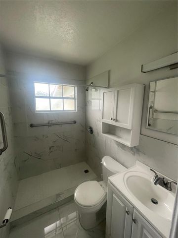 180 PINE TREE DRIVE, Casselberry, FL 32707