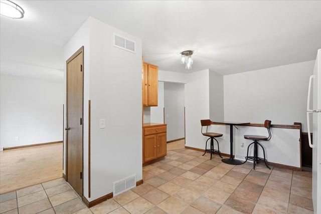 5106 Trafalger Place, Madison, WI 53714