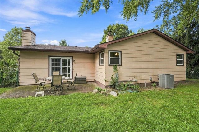 5106 Trafalger Place, Madison, WI 53714