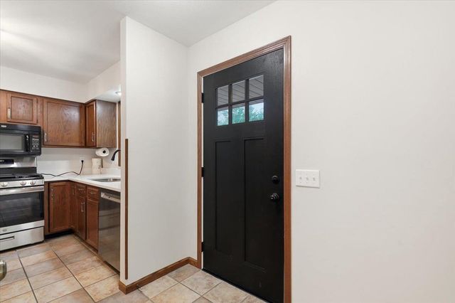 5106 Trafalger Place, Madison, WI 53714