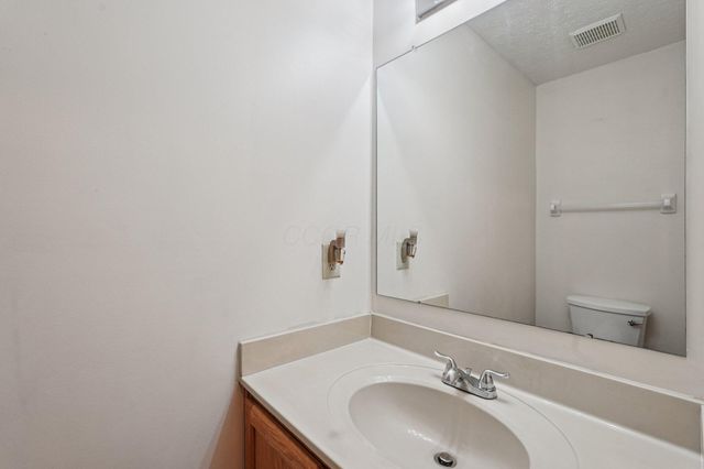 511 Lamesa Drive, Blacklick, OH 43004