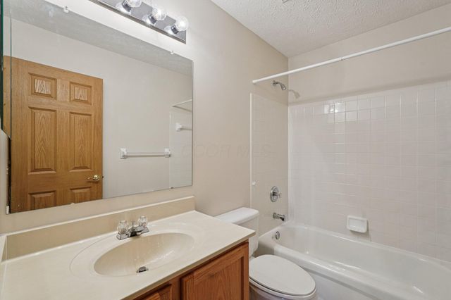 511 Lamesa Drive, Blacklick, OH 43004