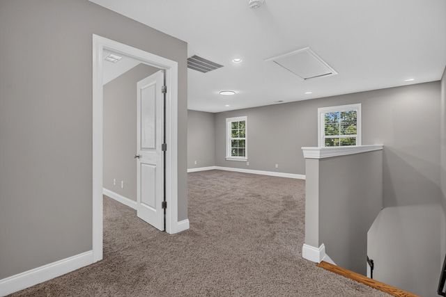 5364 Birdie Lane, Hollywood, SC 29449