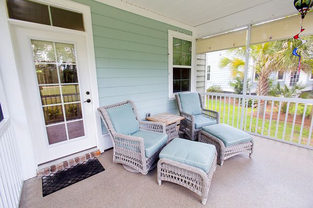 5364 Birdie Lane, Hollywood, SC 29449